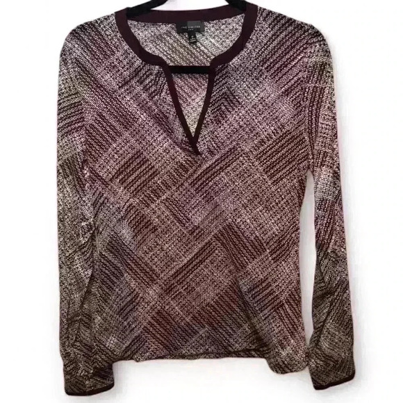 The Limited Women's Maroon V-Neck Geometric Print Blouse Size Medium - Picture 1 of 7